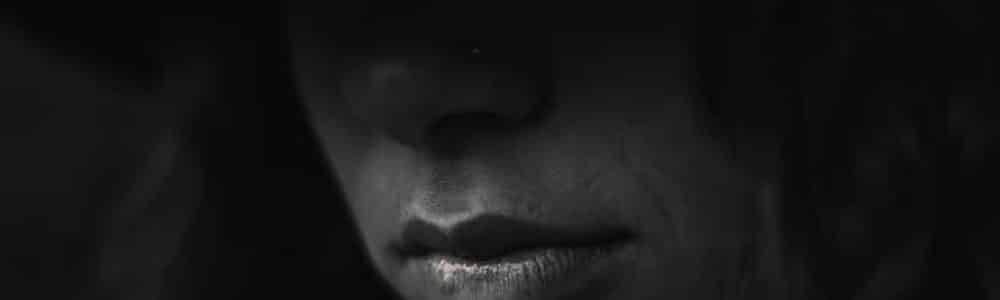 הדחת קטינים לשימוש בסמים – העבירה החמורה, העונש הכבד וכיצד ניתן לפעול?